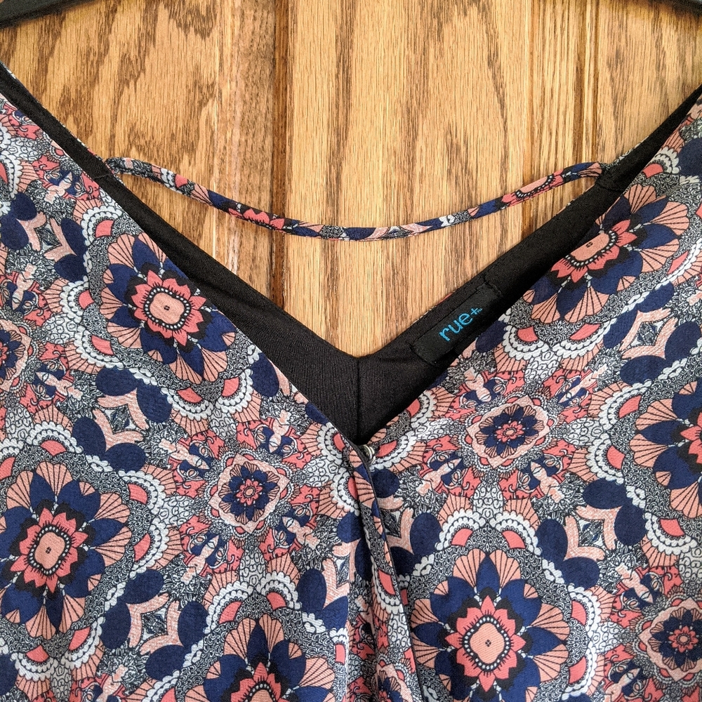 Plus Romper - image 4